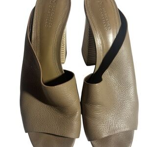 Mercedes Castillo Women's Taupe Leather Mules 11/42